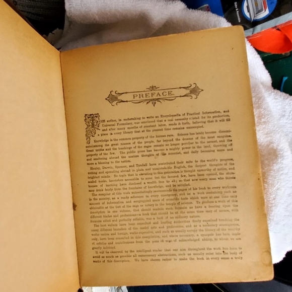 Very old encyclopedia - Picture 8 of 10